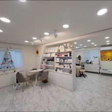 지지뷰티에서 피부 케어 받아보세요 :)