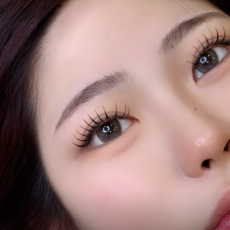 벨래쉬에서 속눈썹 마스카라 연장 받아보세요