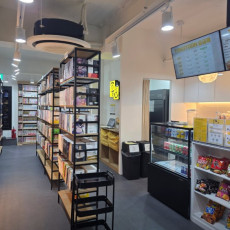 통툰만화카페 경희대점으로 만화보러 오세요!