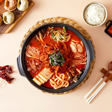 땅스부대찌개 신메뉴! 소곱창전골 출시♥