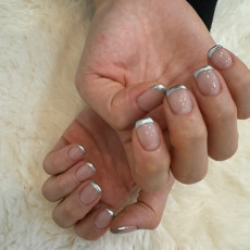 바이느와르 네일 칠성 2호점에서 네일 케어 받아보세요!