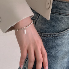 일상에 은은한 반짝임을 더하는 멜리브 실버 타원링 링크 팔찌♥