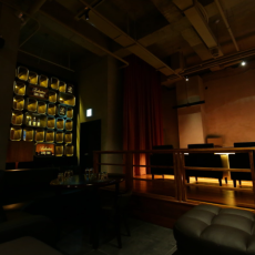 데이트 마지막 코스는 고급스런 분위기의 바, 모던바 호에서 즐겨보세요~!