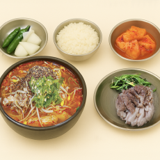 나진국밥 마곡점에서 맛있는 수육 맛보세요!