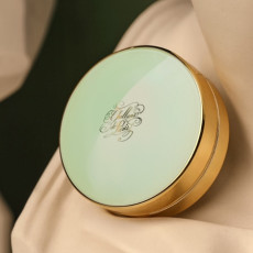 가볍지만 완벽한 메이크업! 결점 커버 쿠션 엑셀랑스 21호♥