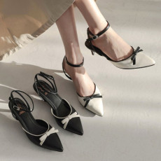 깔끔한 실루엣과 고급스러운 배색 컬러감, 루미나 리본 슬링백 힐 (5cm)♥