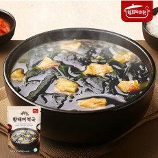 황태와 미역이 만나 깊고 깔끔한 풍미와 영양이 가득! 바람골 황태미역국