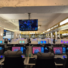 레드포스PC아레나 방배역점