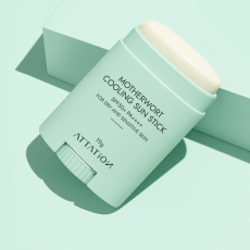 어테이션 익모초 쿨링 비건 선스틱 SPF50+ PA++++