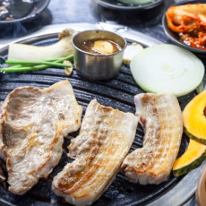 흑돼지 맛집! 오돈가로 오세요♥