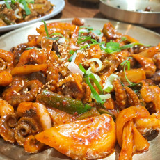 쭈꾸미보리밥 정식 드시러 오세요^^