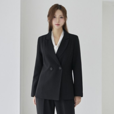 하나 있으면 뽕뽑는 이안 긴팔 자켓
