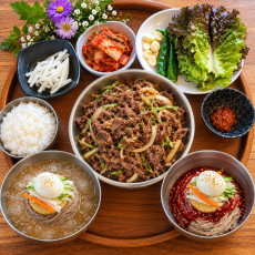 [경기/양평] 고기와 면이 완벽한 조화를 이루는 몽실면당