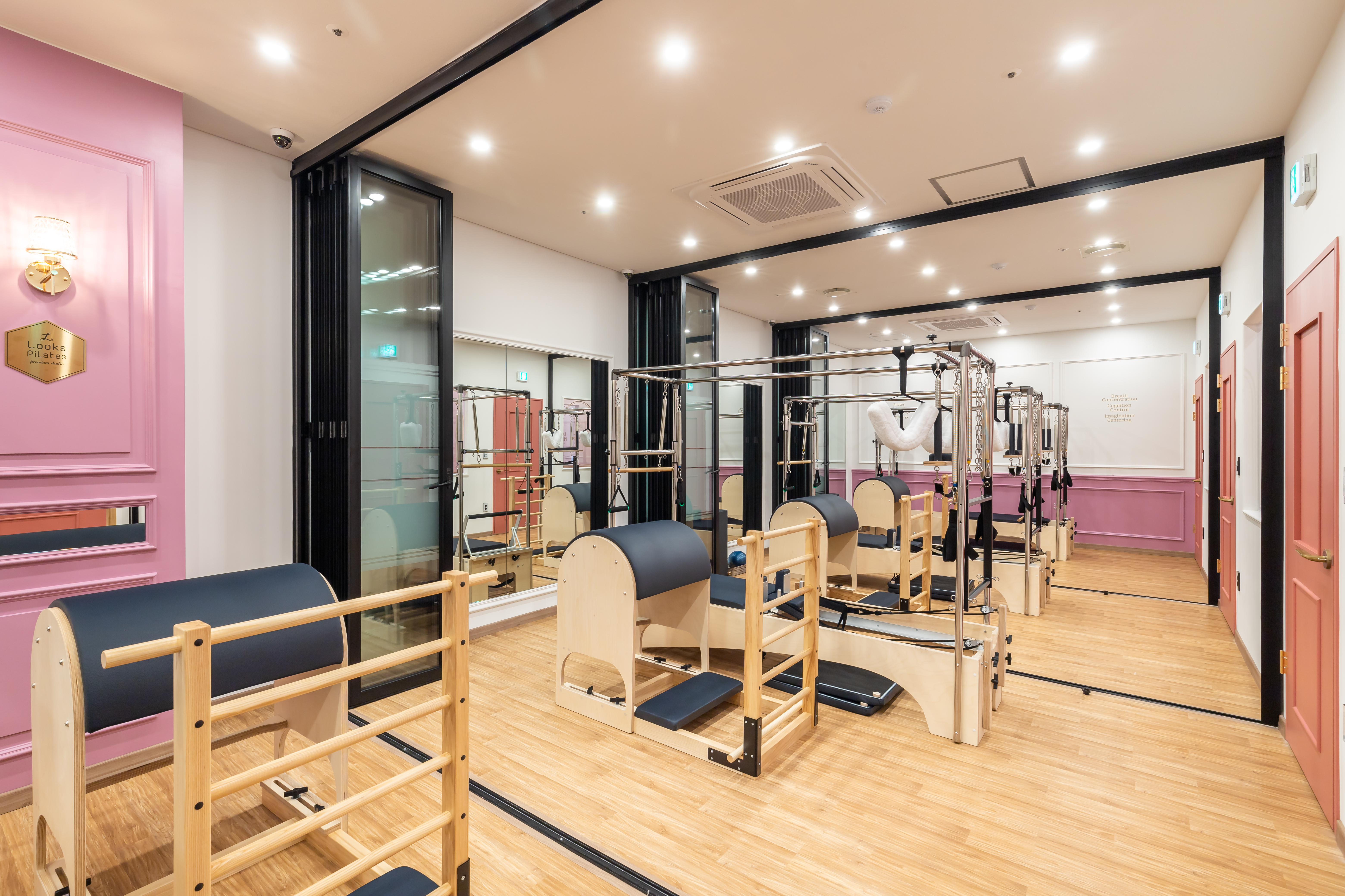 [경기/성남위례] 전문적인 티칭으로 필라테스 배우고 코어힘 길러보세요 ♥