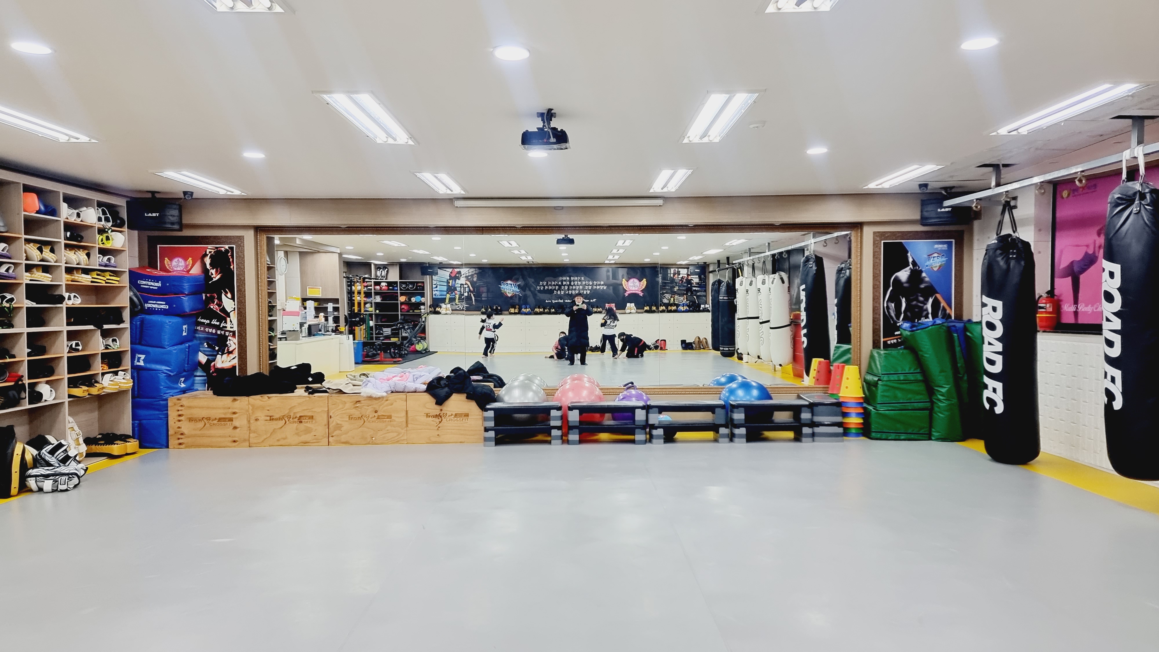 [경남/창원] 운동 재미에 빠지는 순간! 히어로멀티짐 킥복싱