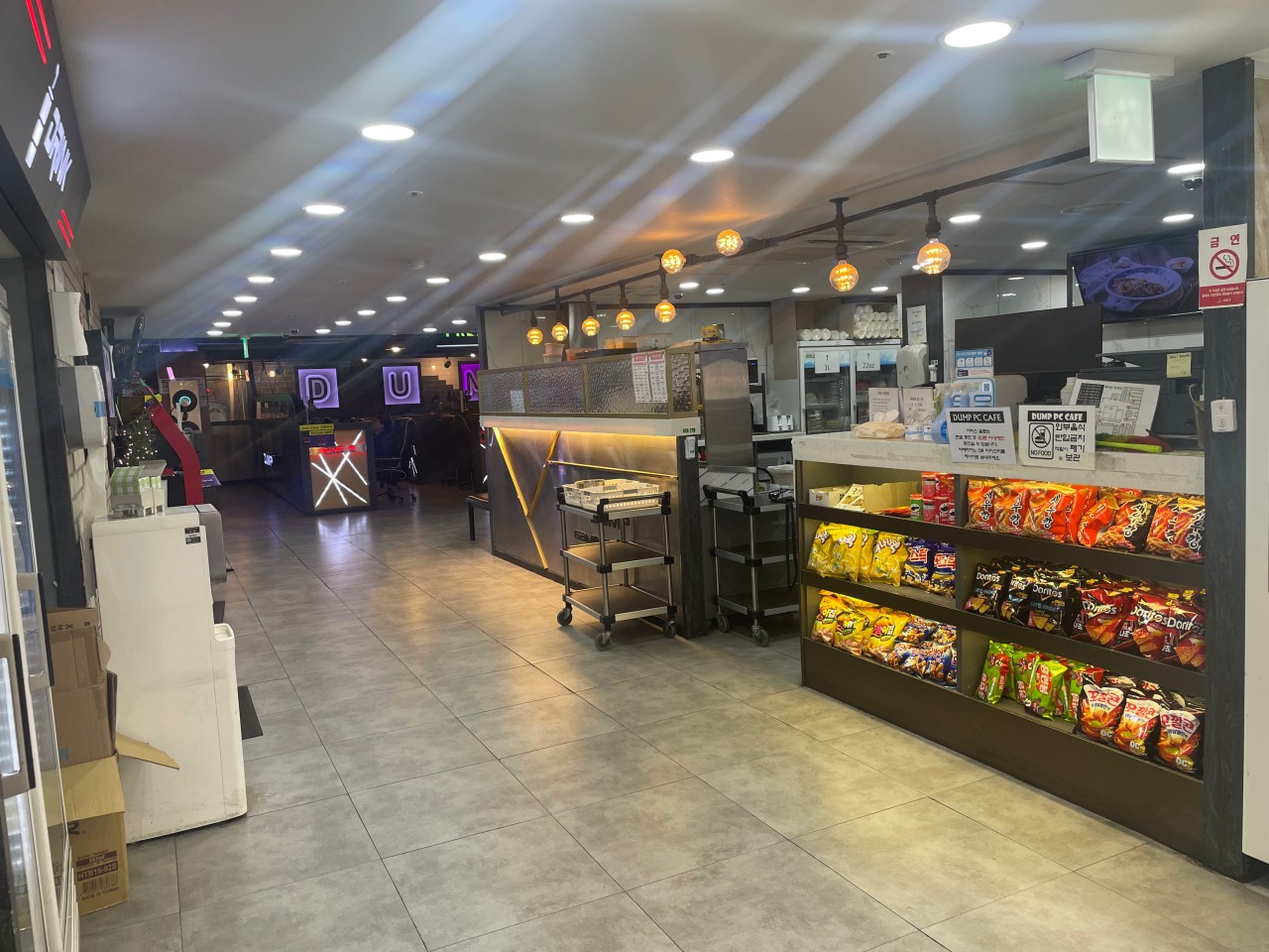 [서울/논현] 깔끔하고 밝은 초고속 PC방! 덤프PC방 양재점♥