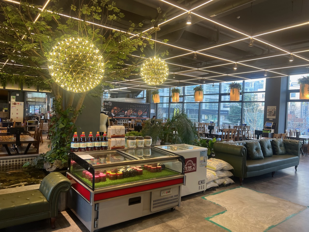 [인스타/부산/동래구] 명품물회 동래점에서 맛있는 식사하세요!