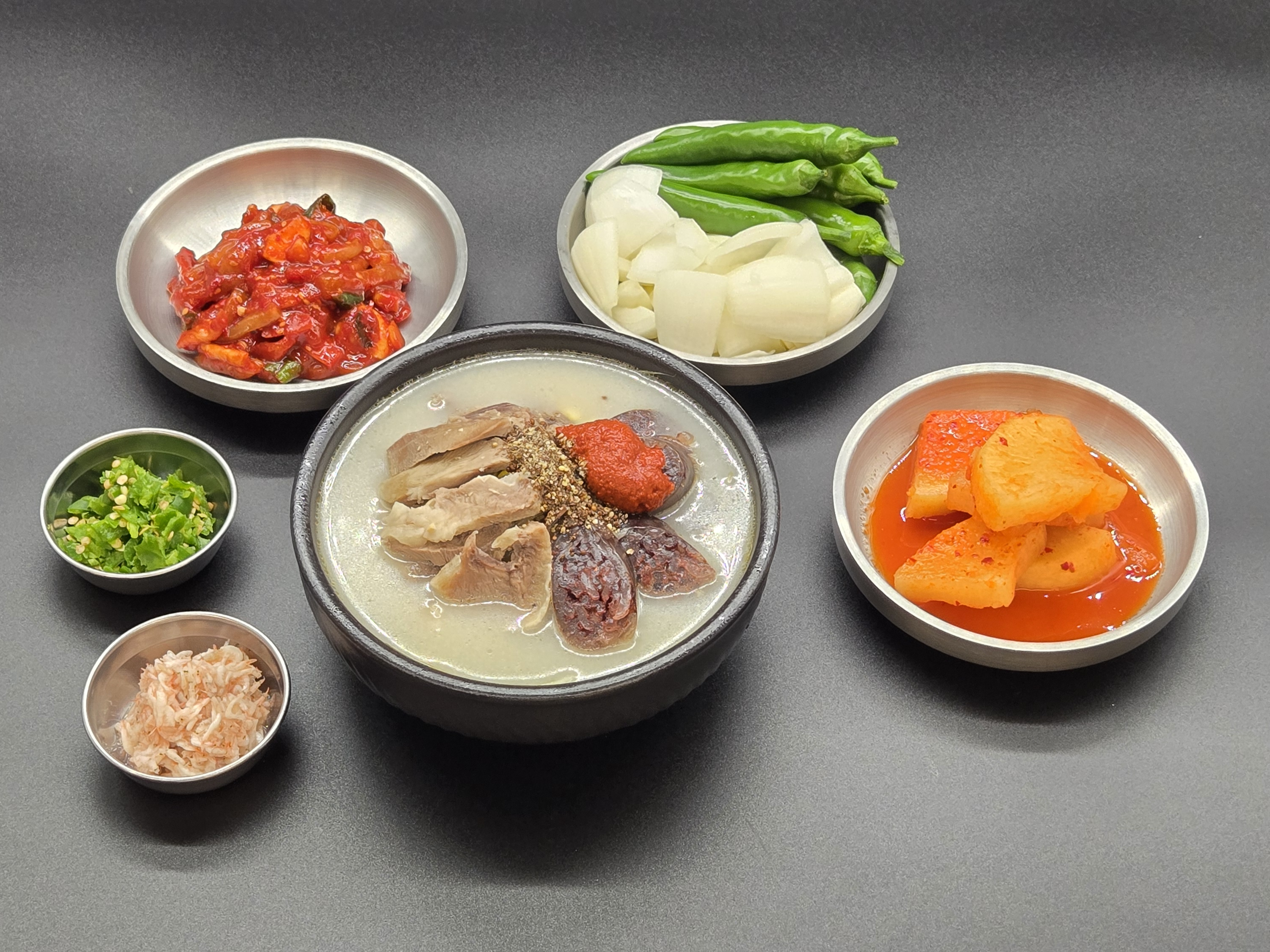 [서울/강서구] 나진국밥 마곡점에서 맛있는 수육 맛보세요!