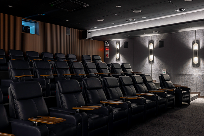 [서울/강남] 이비스 스타일 앰배서더 강남에서 프라이빗 시네마를 이용하세요!