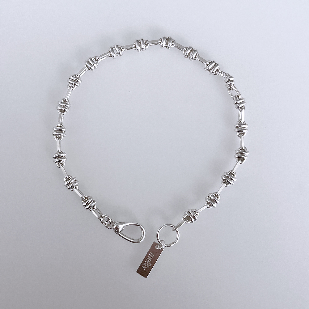 [자사몰/블로그] 일상에 은은한 반짝임을 더하는 멜리브 실버 타원링 링크 팔찌♥