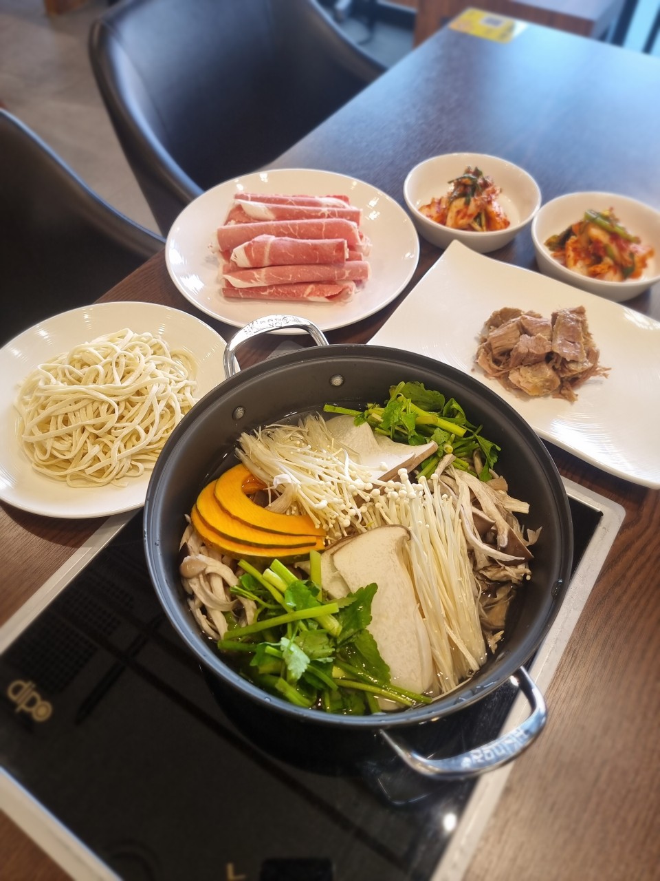 [경기/김포] 걸포동 맛집! 김포 화담 칼국수 ♥