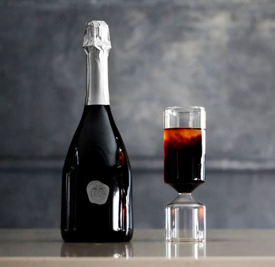 [블로그] 파티에서 모두가 즐기는 더치랩 커피 보틀