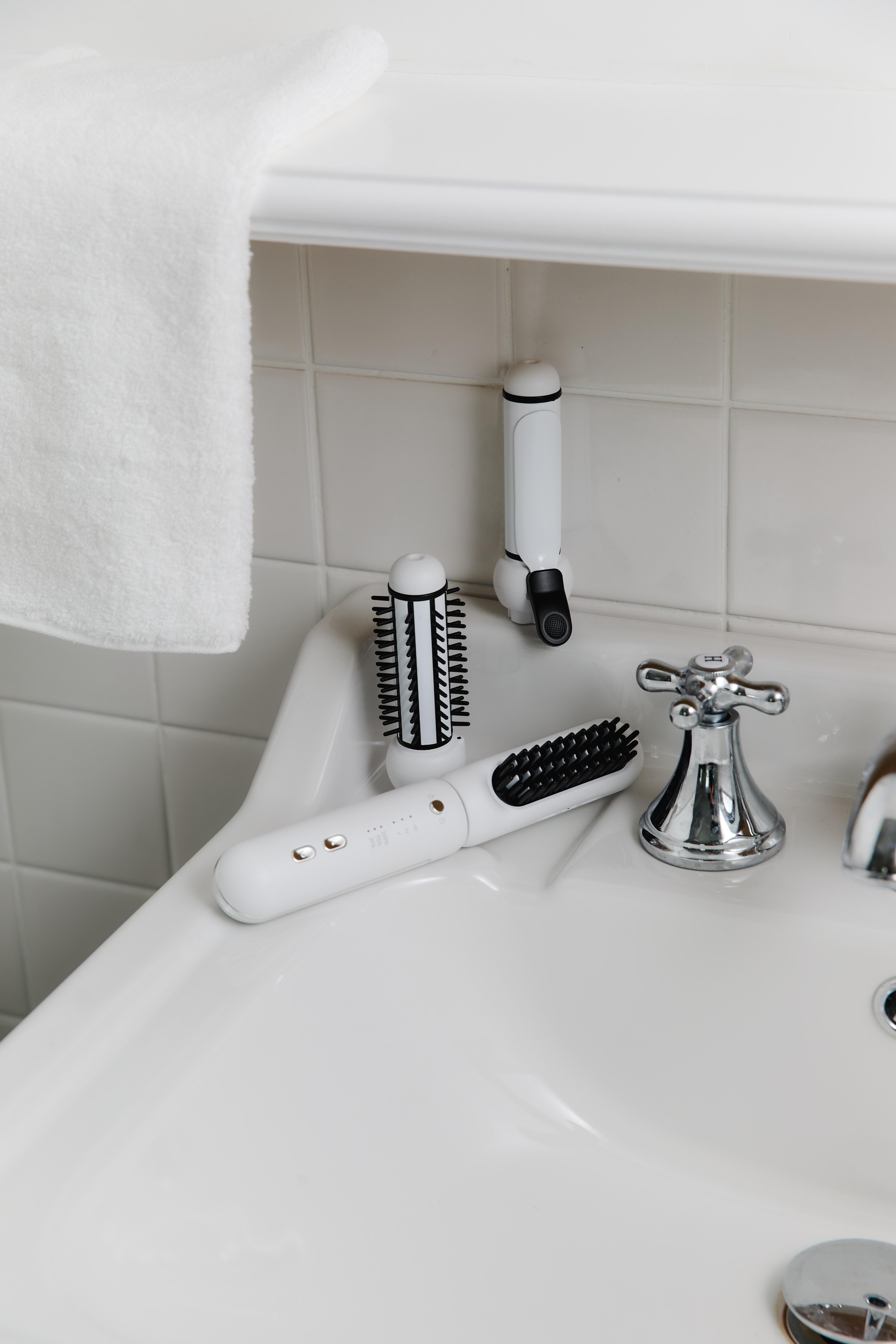 [인스타/릴스] 디얼 헤드 교체형 미니 무선 고데기 추천!