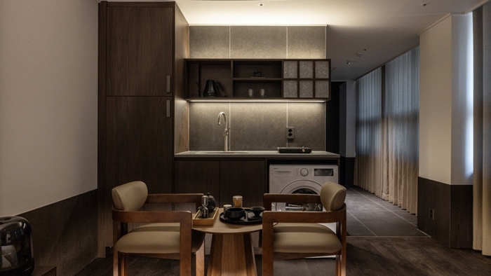 [서울/서대문/블로그] 루프 호텔 리트리트 by 아늑 서울 홍대 디럭스에서 온전한